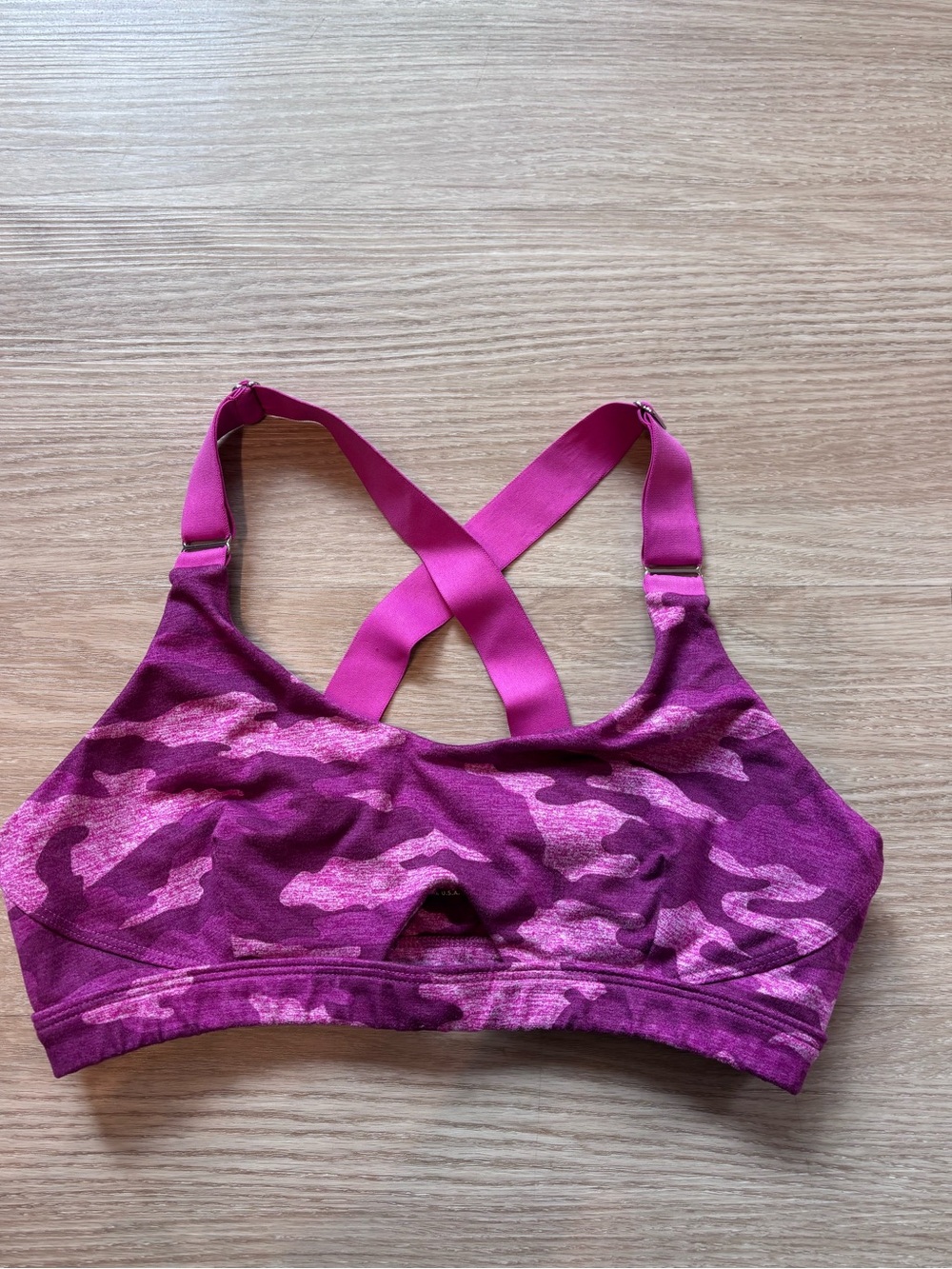Bombshell Sportswear Womens M Sports Bra Adjustable Peephole Camo Pink USA Made